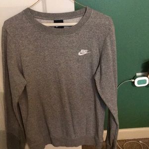 Women’s Nike Sweatshirt